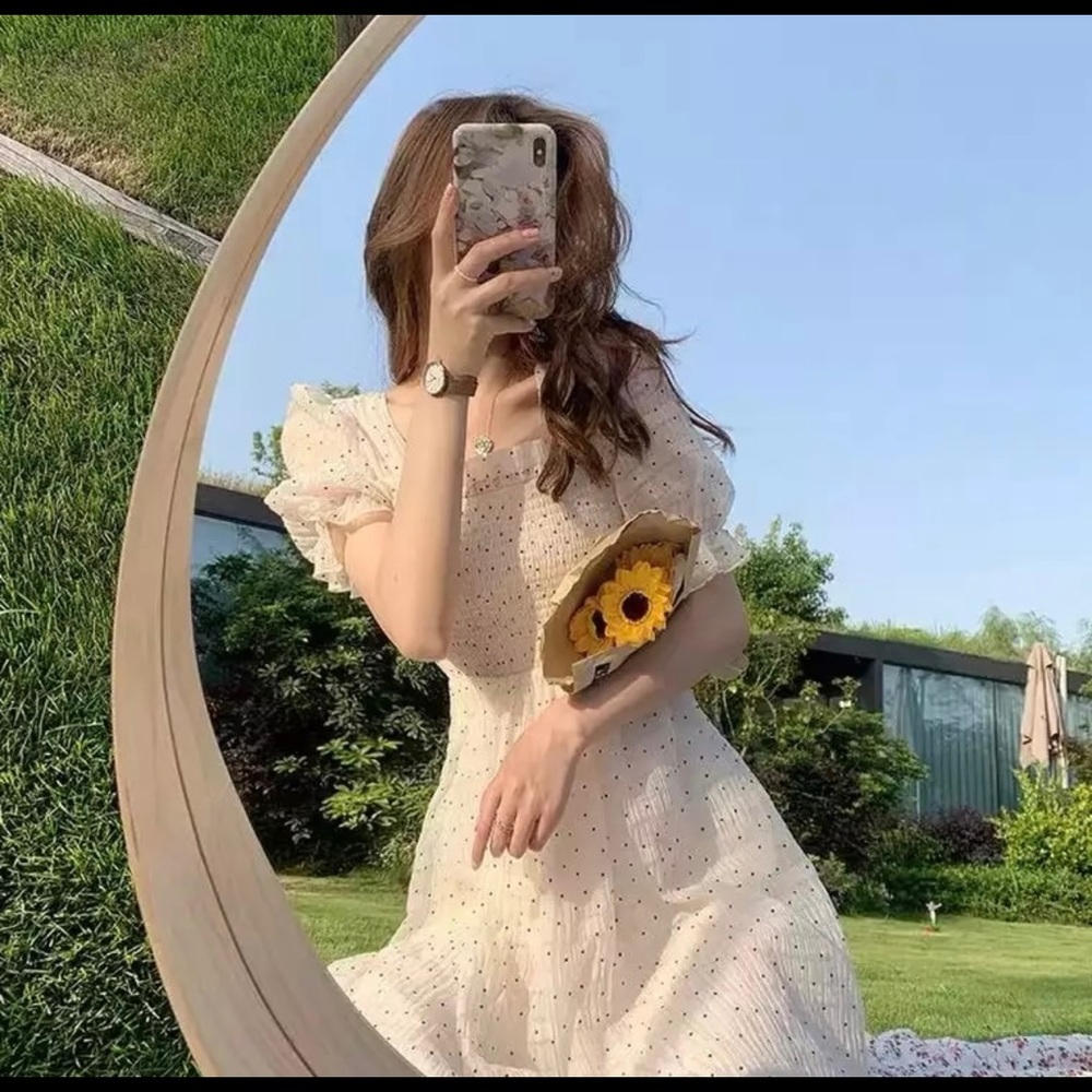 Little creamy vintage dress